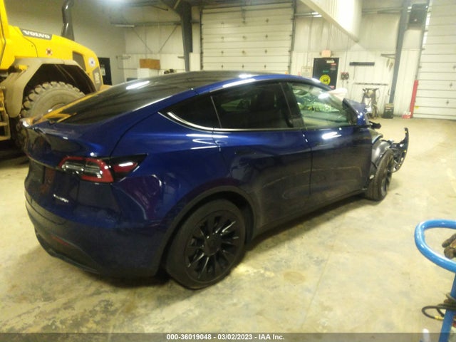 5YJYGDEF8LF000515 Tesla Model Y Long Range/performance