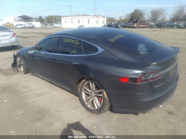 2015 TESLA MODEL S 85D/P85D/70D/90D/P90D VIN: 5YJSA1H27FFP70661