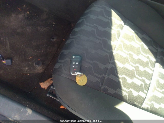 Chevrolet Volt 2011 1G1RC6E42BU103177 Image 3