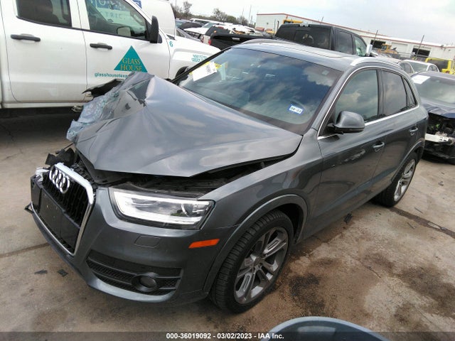 WA1GFCFS2FR001933 Audi Q3 2.0t Prestige