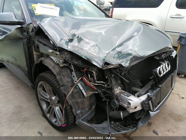 WA1GFCFS2FR001933 Audi Q3 2.0t Prestige