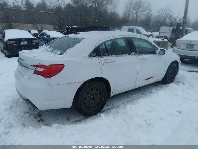 1C3CCBAG2CN168584 Chrysler 200 LX