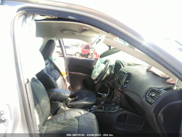 3C4NJDCB1KT620840 Jeep Compass Limited