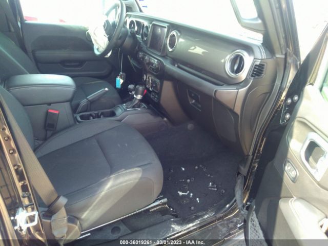 1C4HJXEG6NW244979 Jeep Wrangler Unlimited Sahara