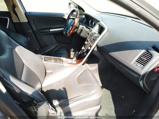 YV4940DZ6C2250885 Volvo Xc60 3.2l