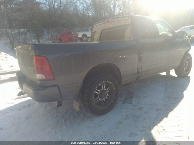 2018 RAM 1500 EXPRESS VIN: 1C6RR7FG5JS265276