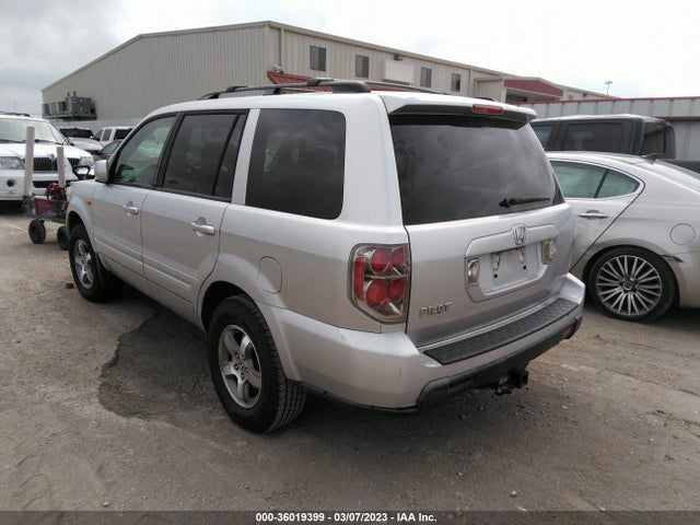 2006 HONDA PILOT EX VIN: 5FNYF28446B021920