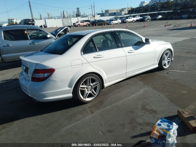 2009 MERCEDES-BENZ C-CLASS 3.5L SPORT VIN: WDDGF56X09R057585