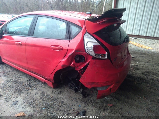 2015 Ford Fiesta, VIN: 3FADP4GX9FM175768