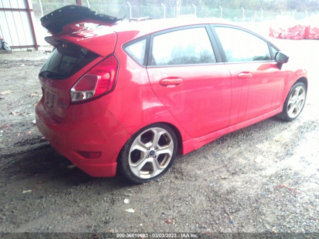 2015 Ford Fiesta, VIN: 3FADP4GX9FM175768