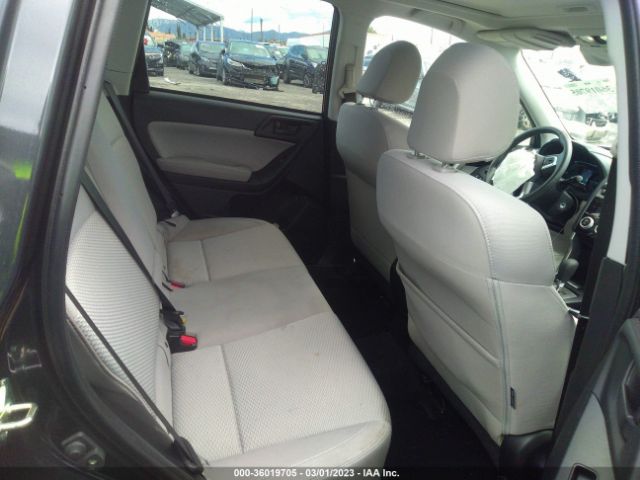 JF2SJAGC1JH552848 Subaru Forester Premium