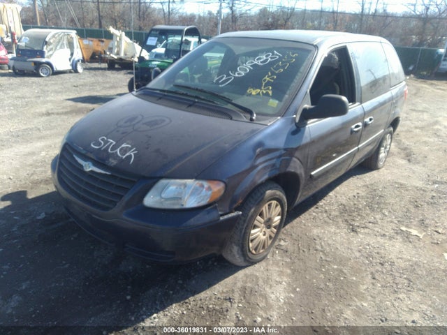 1C4GP45R45B163898 Chrysler Town & Country