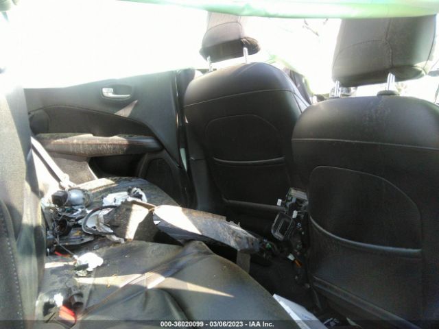 3C4NJDCB2JT264073 Jeep Compass Limited