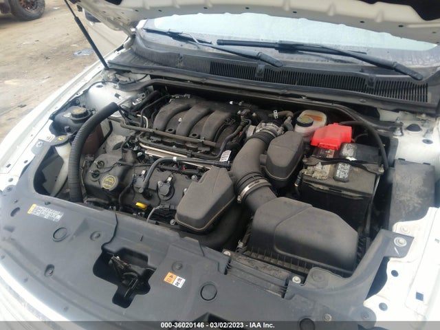 2017 Ford Taurus, VIN: 1FAHP2D8XHG105776
