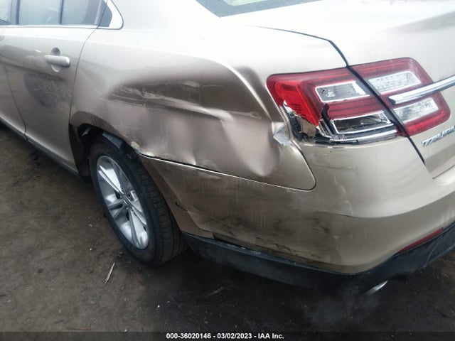 2017 Ford Taurus, VIN: 1FAHP2D8XHG105776