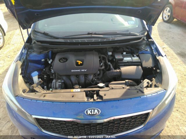 3KPFL4A78HE032895 KIA FORTE S