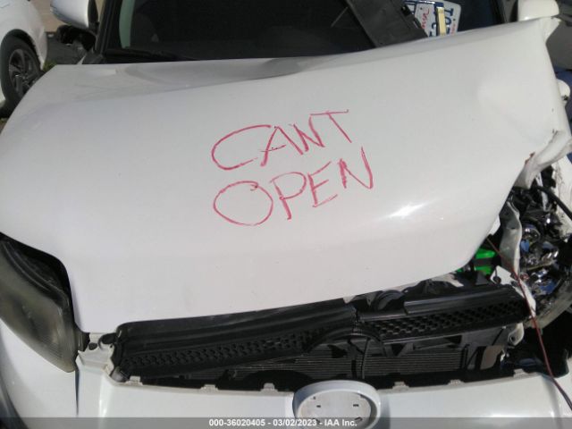 JTLZE4FE7FJ079158 Scion XB