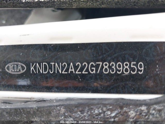 KIA Soul Base 2016 KNDJN2A22G7839859 Image 9