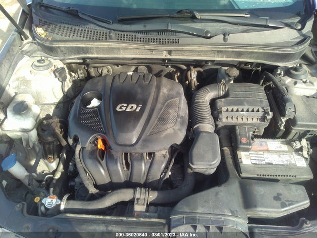 2013 HYUNDAI SONATA GLS VIN: 5NPEB4AC2DH686227