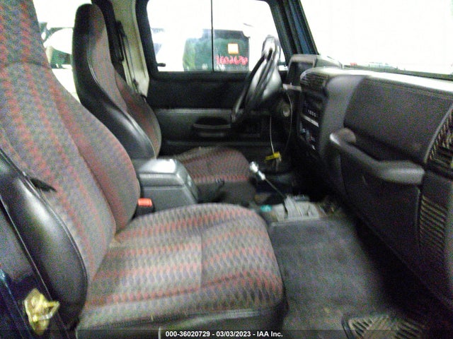2000 JEEP WRANGLER SPORT VIN: 1J4FA49S4YP785588