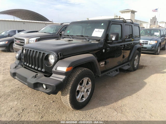 1C4HJXDG7JW234666 Jeep Wrangler Unlimited Sport S