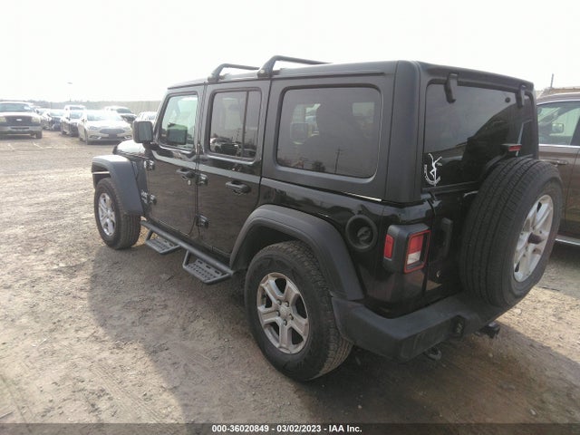 1C4HJXDG7JW234666 Jeep Wrangler Unlimited Sport S
