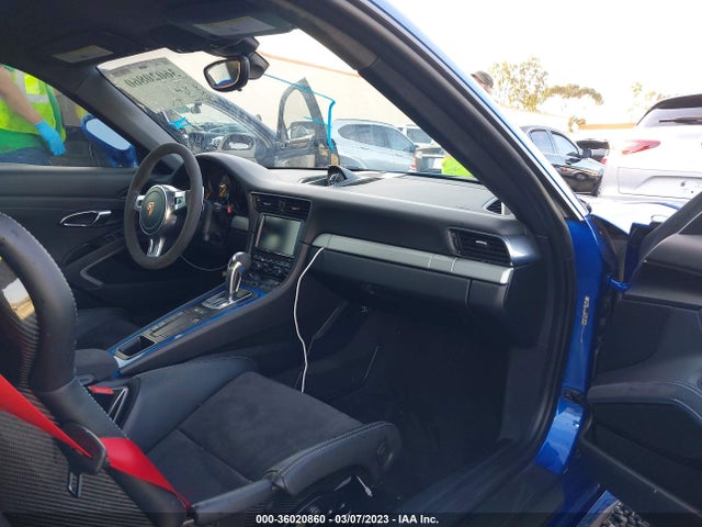 2015 Porsche 911, VIN: WP0AC2A90FS189198