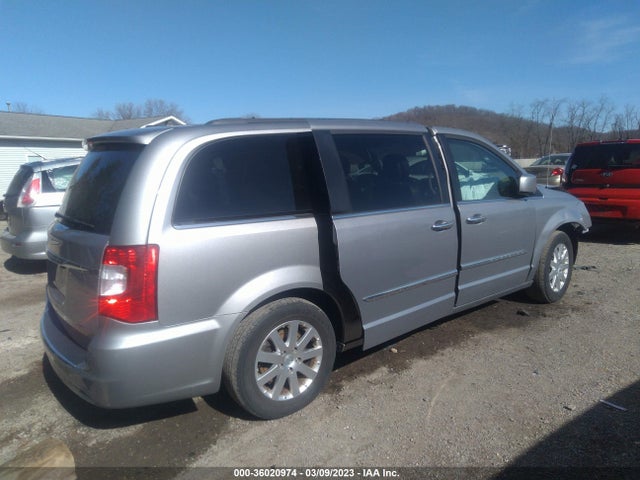 2016 Chrysler Town & Country, VIN: 2C4RC1BG0GR113056