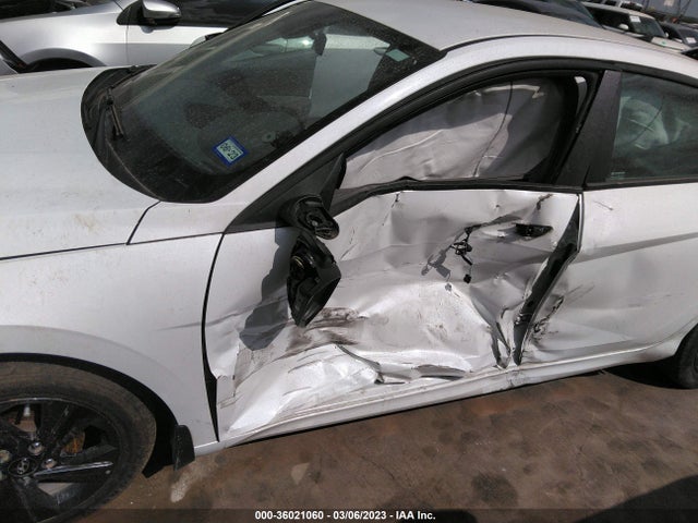 2022 HYUNDAI ELANTRA SEL VIN: 5NPLM4AG7NH053356
