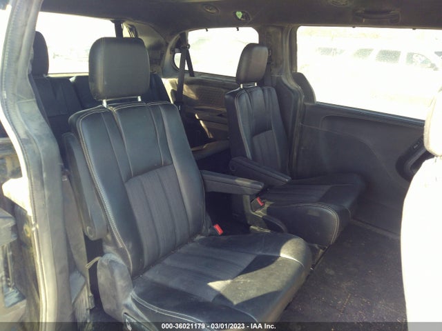 2C4RC1HG7ER300203 Chrysler Town & Country S