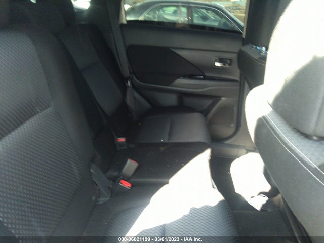 JA4AZ3A31JZ030197 Mitsubishi Outlander Es/se/sel/le