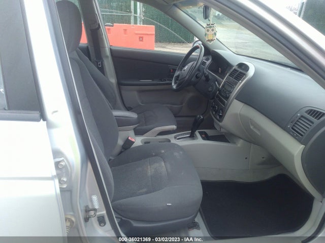 2006 KIA SPECTRA VIN: KNAFE161165319627