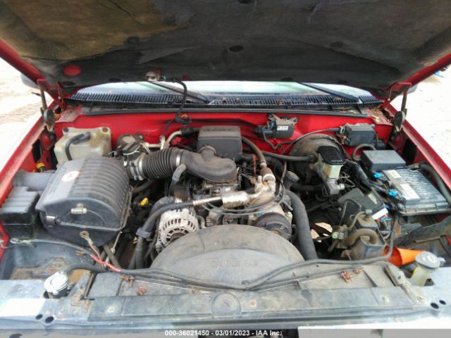 3GKEC16R7XG536558 GMC Suburban