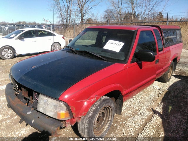GMC Sonoma Sls 1998 1GTCS19X4W8528972 Image 2