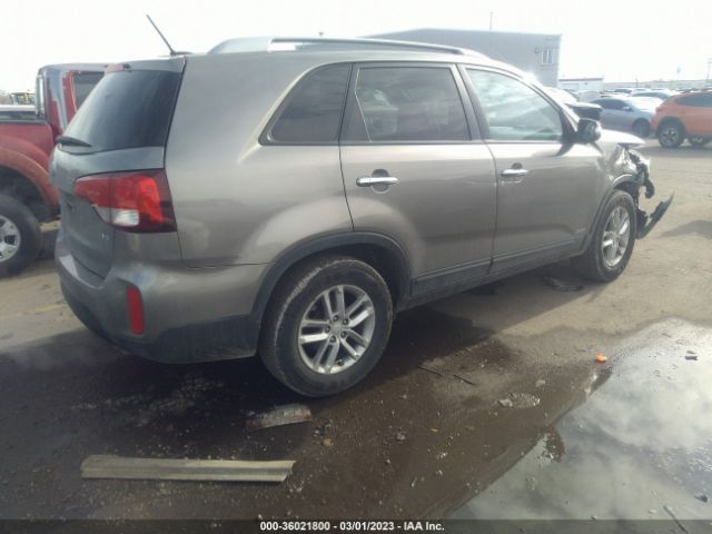 5XYKTDA71FG599576 KIA SORENTO LX