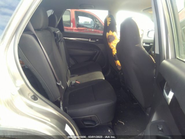 5XYKTDA71FG599576 KIA SORENTO LX