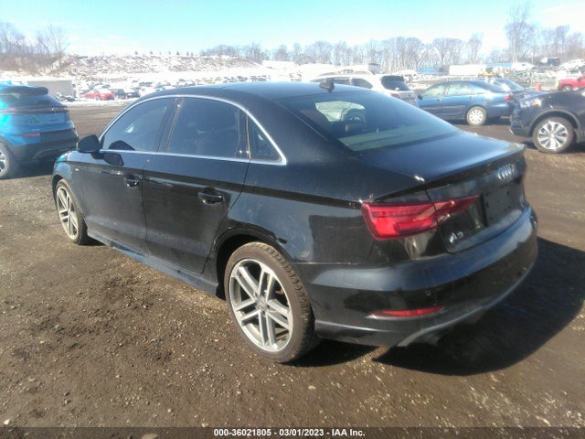 Audi A3 Sedan Premium Plus 2018 WAUJ8GFF8J1045732 Image 3
