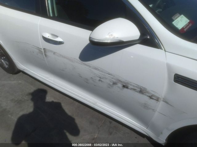 5XXGT4L3XLG431838 KIA Optima Lx