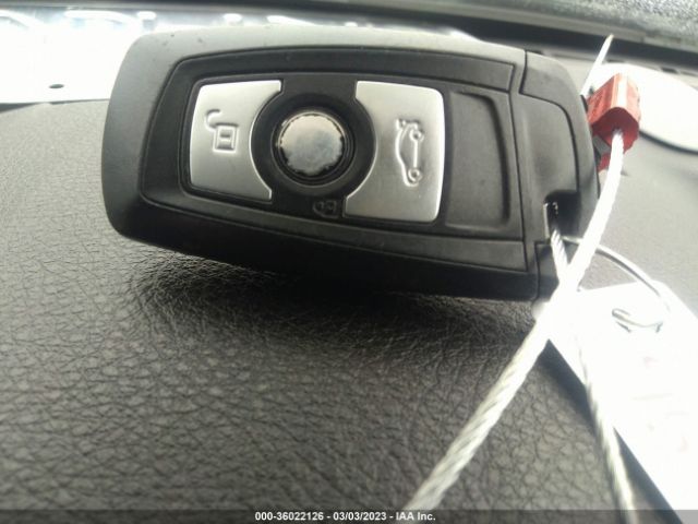 WBA3B1C50FK140449 BMW 3 Series 320i
