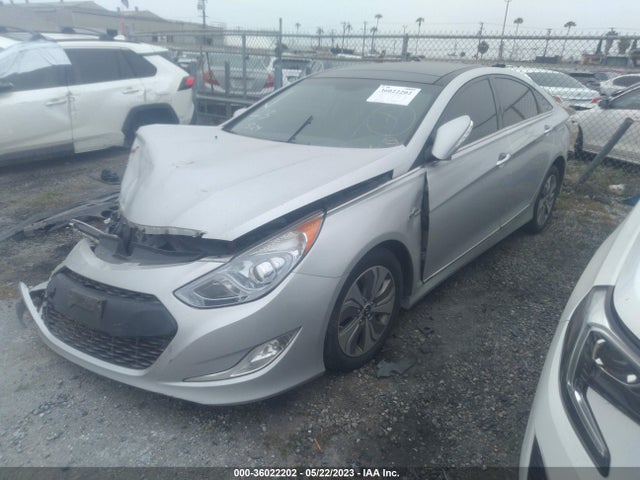 Hyundai Sonata Hybrid Limited 2015 KMHEC4A44FA121604 Image 2