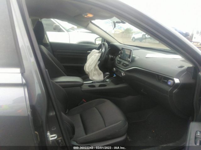 1N4BL4BV5LN318838 Nissan Altima 2.5 S