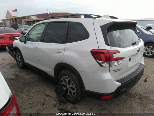 JF2SKAJC7MH543629 Subaru Forester Premium