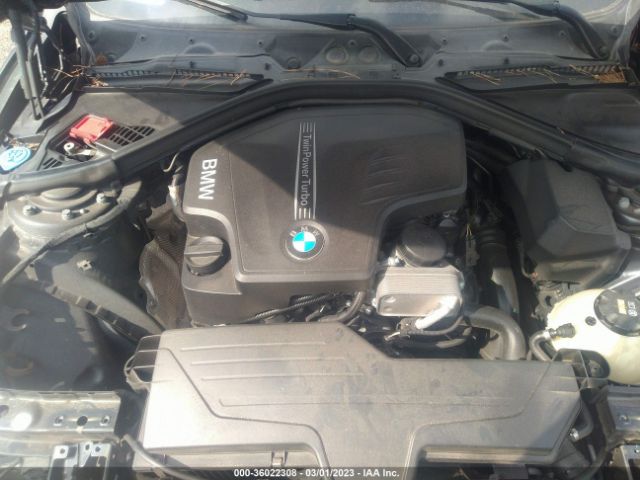 WBA8A9C5XHK619830 BMW 3 Series 320i