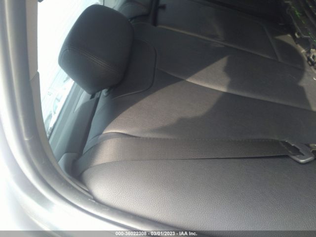 WBA8A9C5XHK619830 BMW 3 Series 320i