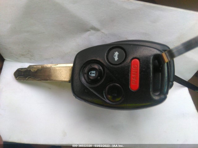 2004 HONDA ACCORD SDN EX VIN: 1HGCM66514A033579