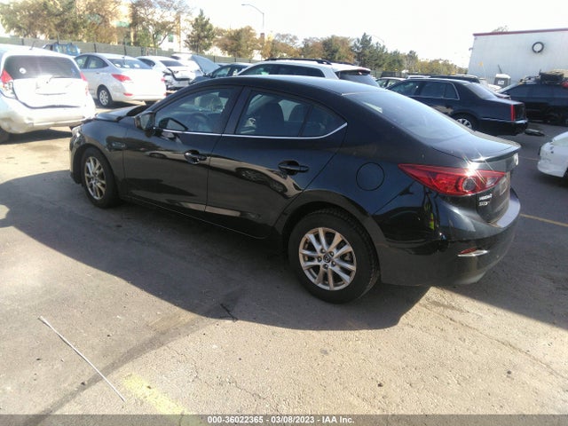 Mazda Mazda3 I Touring 2015 JM1BM1V7XF1268579 Image 3