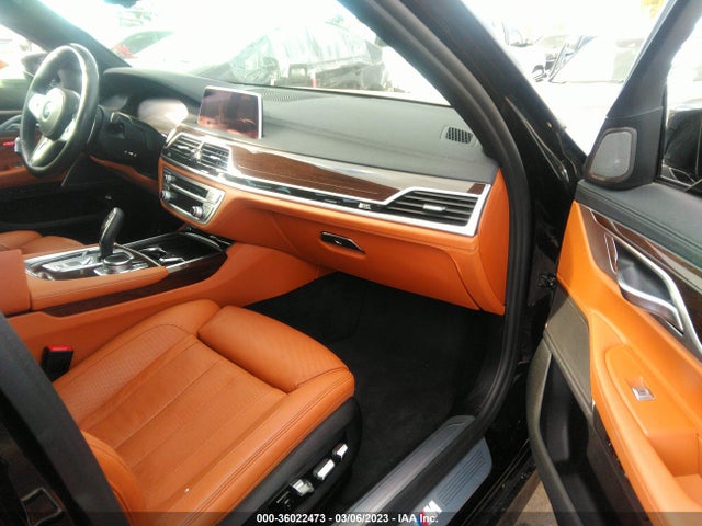 BMW 7 Series 740i 2020 аукцион фото