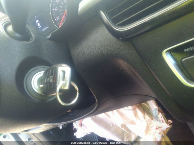 5XXGT4L31GG019118 KIA Optima Lx