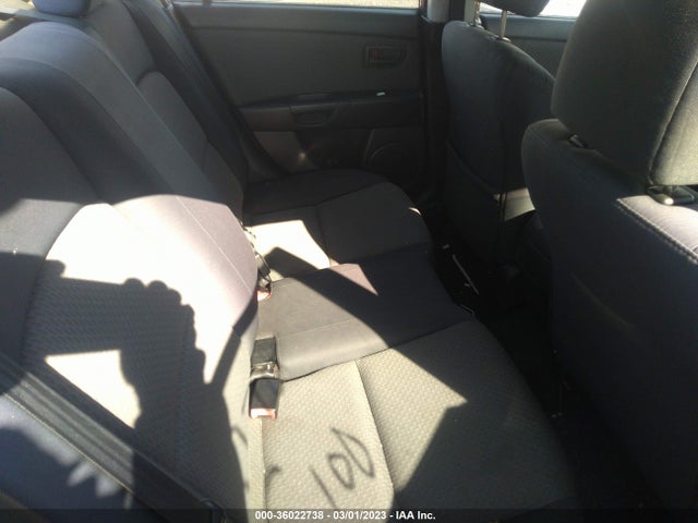 2005 MAZDA MAZDA3 I VIN: JM1BK32F151338708