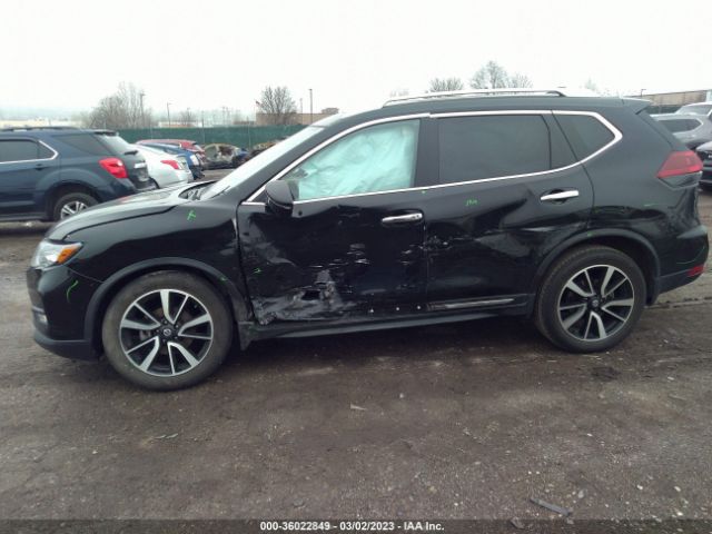 JN8AT2MV2JW324826 Nissan Rogue Sl